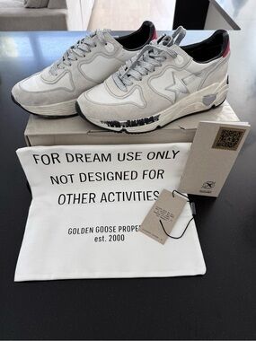 Golden Goose Running Sole